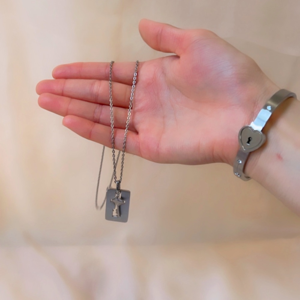Heartbeat bracelet set.